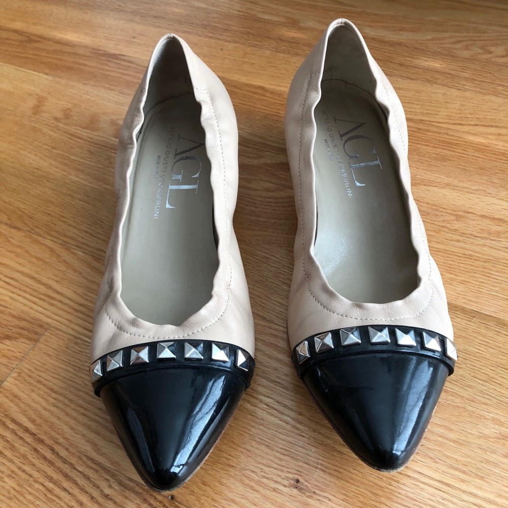 Like new AGL women’s pointed toe heels